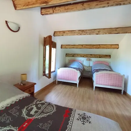 Holiday home Du Mas Gallinou